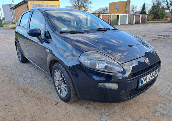 Fiat Punto Evo cena 12900 przebieg: 240000, rok produkcji 2012 z Elbląg małe 562